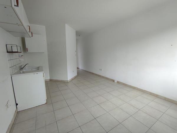 A vendre maison N°3 mitoyenne 35 m² avec jardinet à Libourne