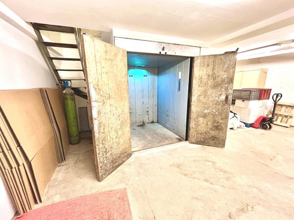 Ensemble Immobilier 1000 M²