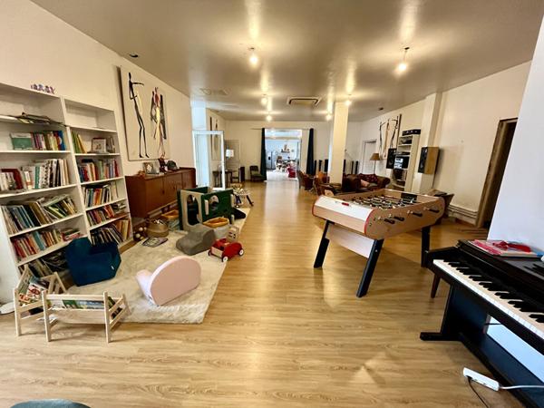 Ensemble Immobilier 1000 M²