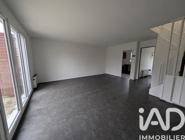 Maison à vendre 4 pièces 82 m² Saint-Germain-lès-Corbeil