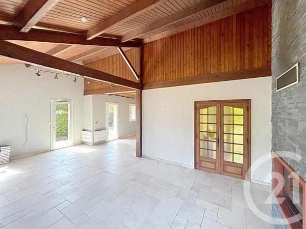 Maison à vendre  6 pièces - 153 m 2   GARAT  - 16