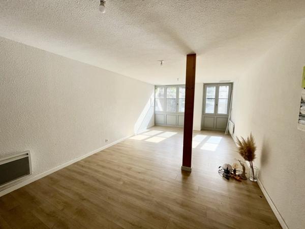 Appartement à louer |  Beaulieu-sur-Dordogne |  1 pièce | 34 m²