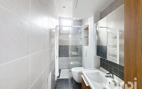 Appartement à vendre    3 pièces • 68 m2 Clamart