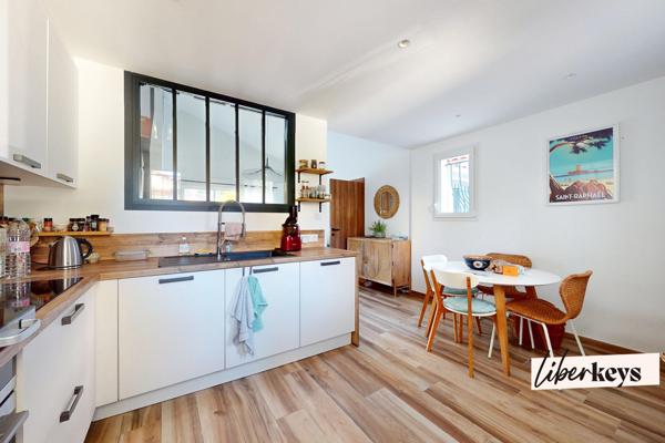 Charmante maison "coup de coeur" de 60 m2 sur son terrain de 207 m2 - Saint-Raphaël