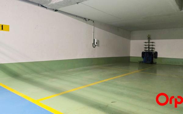 Appartement à vendre    5 pièces • 95,10 m2 Courbevoie