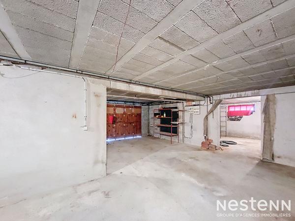 A Vendre Maison de 245 m² et sous-sol de 182 m² sur 2,3 hectares aux portes de Condom