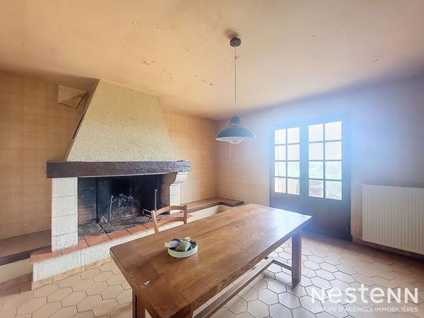 A Vendre Maison de 245 m² et sous-sol de 182 m² sur 2,3 hectares aux portes de Condom