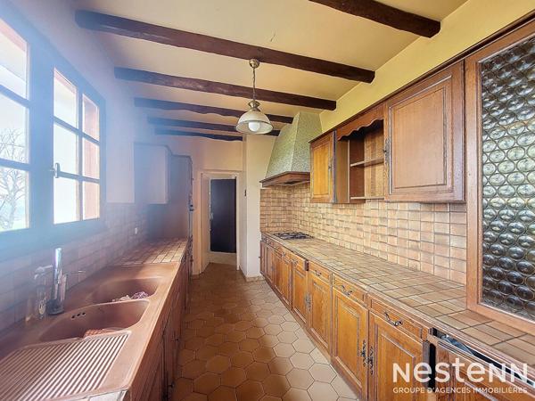 A Vendre Maison de 245 m² et sous-sol de 182 m² sur 2,3 hectares aux portes de Condom