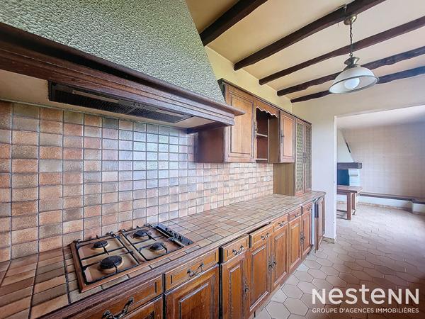 A Vendre Maison de 245 m² et sous-sol de 182 m² sur 2,3 hectares aux portes de Condom