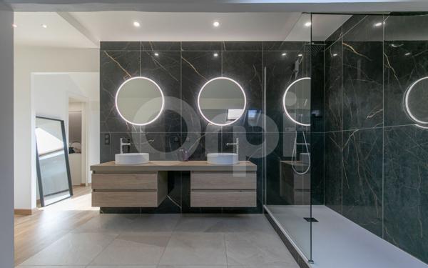 Maison à vendre    6 pièces •  Ormesson-sur-Marne