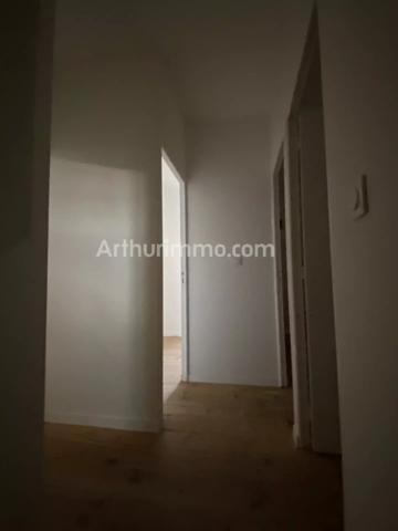 Location Appartement 4 pièces 76 m2 à Lestelle-Bétharram