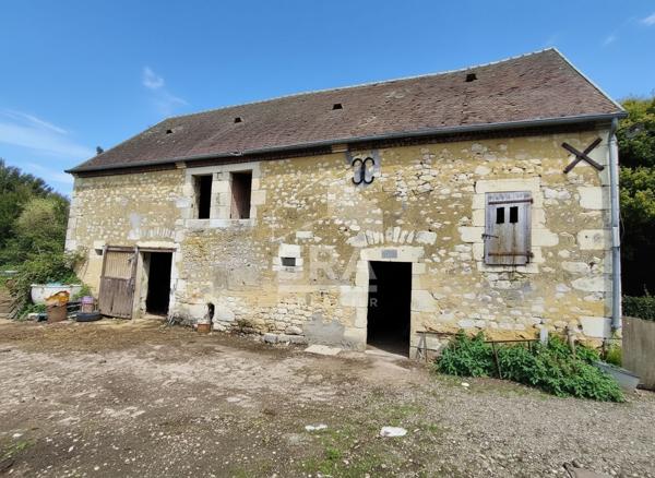 À vendre : Grange spacieuse à VAL-AU-PERCHE - Un potentiel à exploiter !