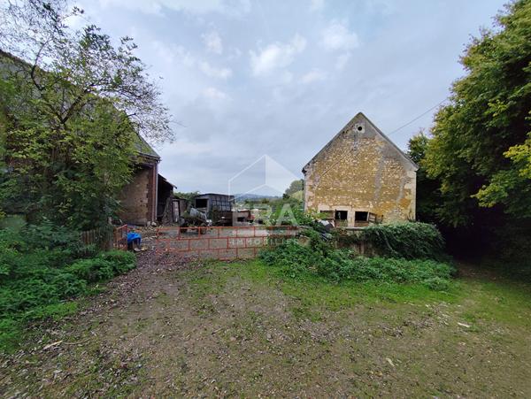 À vendre : Grange spacieuse à VAL-AU-PERCHE - Un potentiel à exploiter !