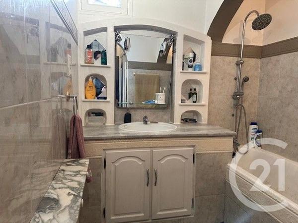 Appartement T4 à vendre  4 pièces - 80 m2 TOULON - 83