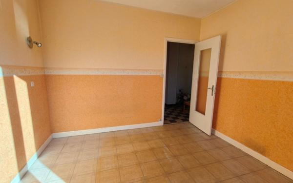 Appartement à vendre    3 pièces • 60,81 m2 Grenoble