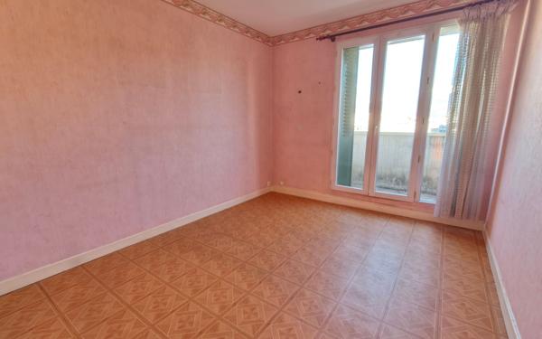 Appartement à vendre    3 pièces • 60,81 m2 Grenoble