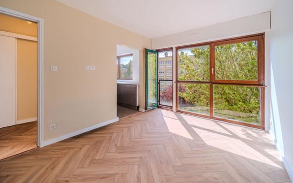 Appartement à vendre    1 pièce • 25 m2 Nancy