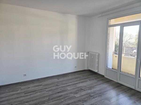 Rare appartement de type 2 avec balcon et place de stationnement