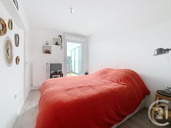 Appartement F5 à vendre  5 pièces - 94,96 m2 MONT ST AIGNAN - 76