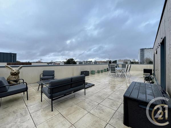 Appartement F5 à vendre  5 pièces - 94,96 m2 MONT ST AIGNAN - 76