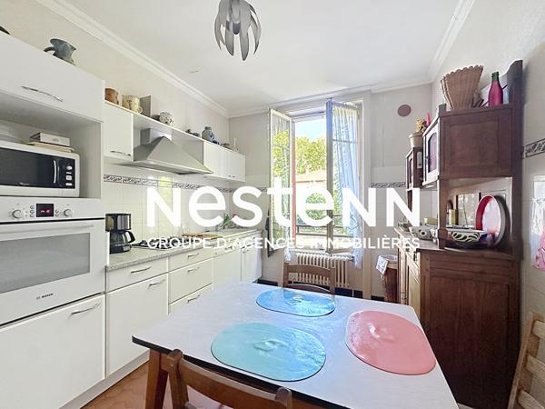 Maison indépendante 4 pièces 3 chambres avec garage - 69500 BRON