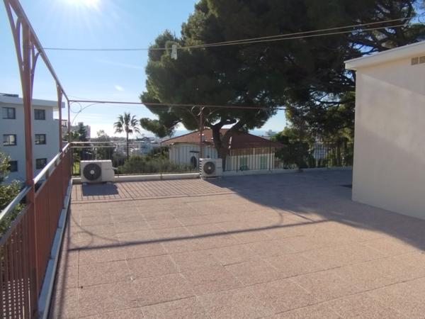 Nice (06000) Maison 5 pièce(s) 4 chambre(s) 160.9m²