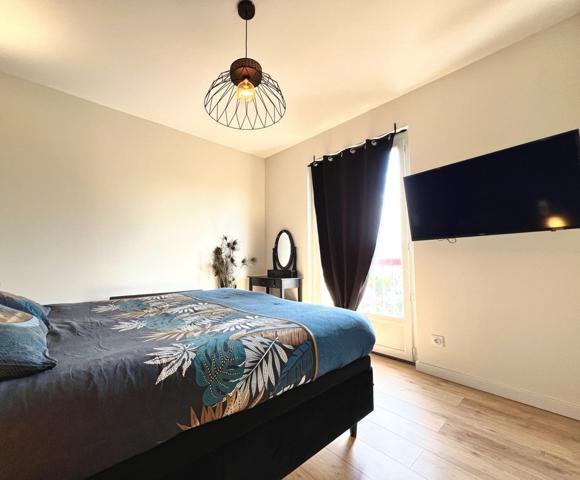 GRAND T3 - REFECTION TOTALE - TRAVERSANT- GARAGE