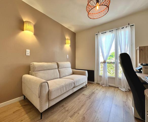 GRAND T3 - REFECTION TOTALE - TRAVERSANT- GARAGE