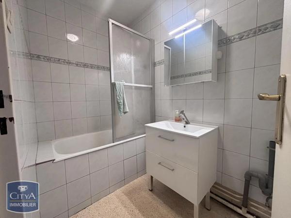 Appartement à louer 3 pièces 56.41m²