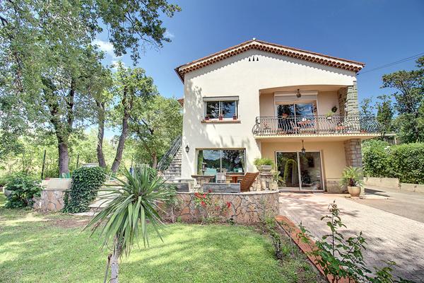 A VENDRE - 2 Maisons Draguignan 335 m²