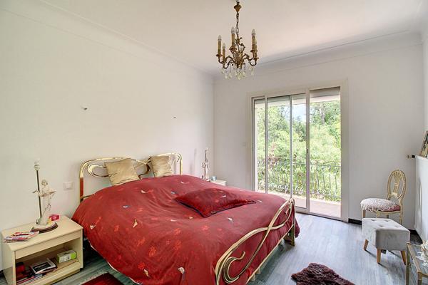 A VENDRE - 2 Maisons Draguignan 335 m²