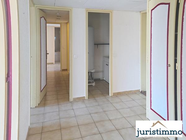 Orange (84100) appartement dans résidence sécurisée de 113 m² avec ascenseur et terrasse