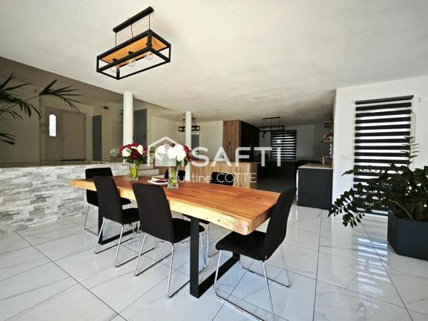 34 990 Juvignac Maison 245 m² - piscine et vue Golf