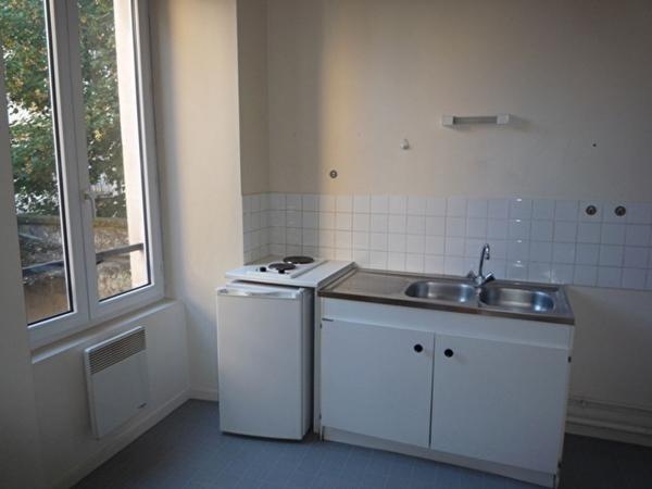 Location appartement Poitiers - 1 pièce(s) - 30 m² - 390 €/mois