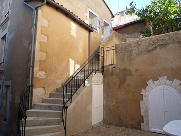 Location appartement Poitiers - 1 pièce(s) - 30 m² - 390 €/mois