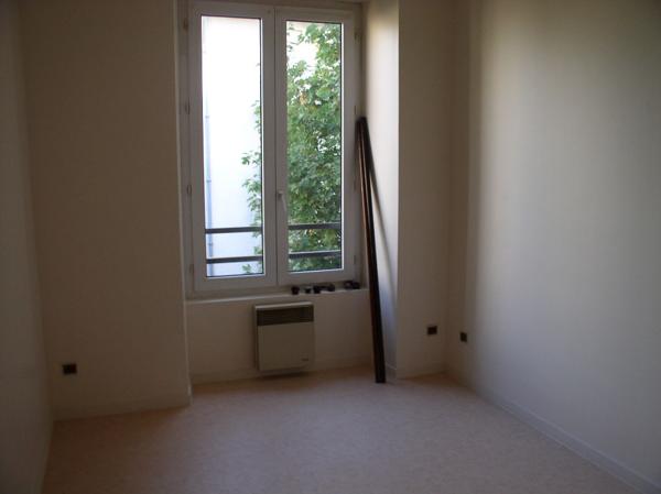 Location appartement Poitiers - 1 pièce(s) - 30 m² - 390 €/mois