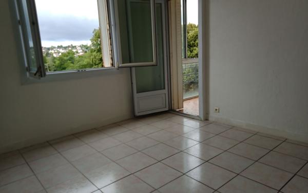 Appartement à vendre    2 pièces •  Brunoy