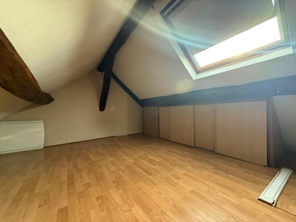 Appartement 4 pièces - 86 m² Exclusivité efficity