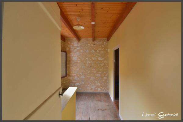 Maison à vendre Longère en Pierre de Caractère sur la commune de PINEUILH (33)