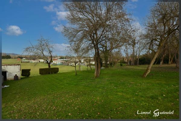 Maison à vendre Longère en Pierre de Caractère sur la commune de PINEUILH (33)