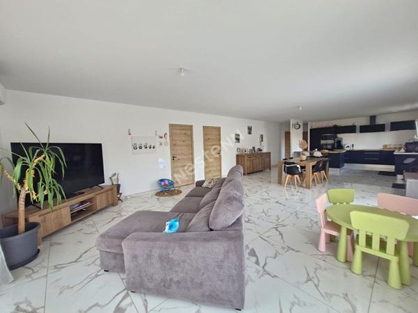 Superbe villa de plain pied construite en 2024 entre Louhans et Cuiseaux