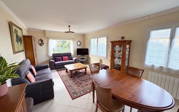 Maison à vendre    5 pièces •  Langueux