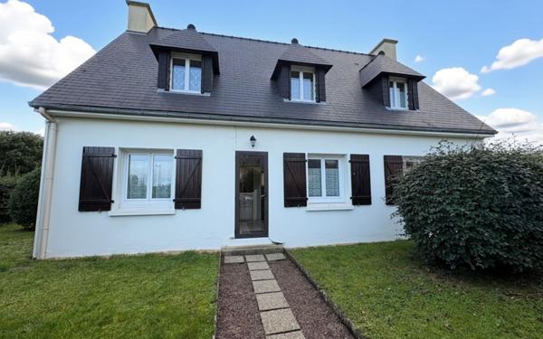 Maison à vendre    5 pièces •  Langueux