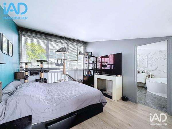Appartement à vendre 4 pièces 136 m² Paris 10