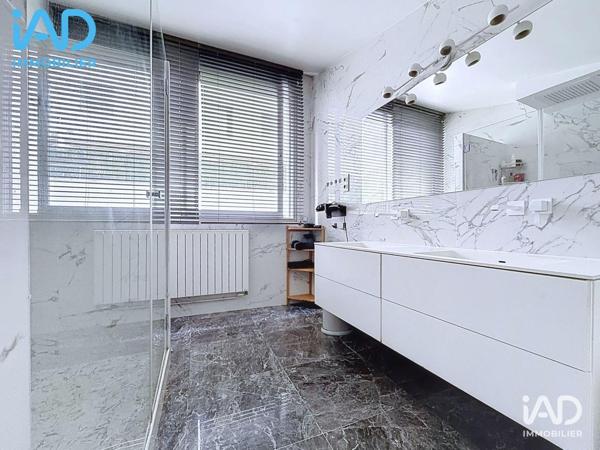 Appartement à vendre 4 pièces 136 m² Paris 10