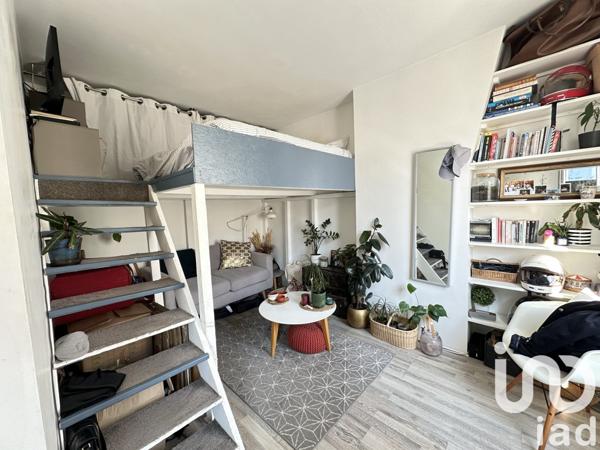 Appartement 1 pièce de 22 m² à Paris (75010)