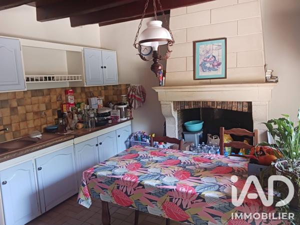 Maison à vendre 5 pièces 121 m² Champagné-Saint-Hilaire