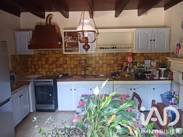 Maison à vendre 5 pièces 121 m² Champagné-Saint-Hilaire