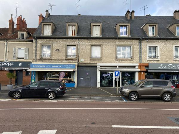Achat immeuble Nevers - 8 pièce(s) - 219 m² - 383 250 €