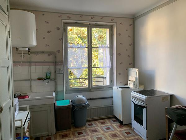 Achat immeuble Nevers - 8 pièce(s) - 219 m² - 383 250 €